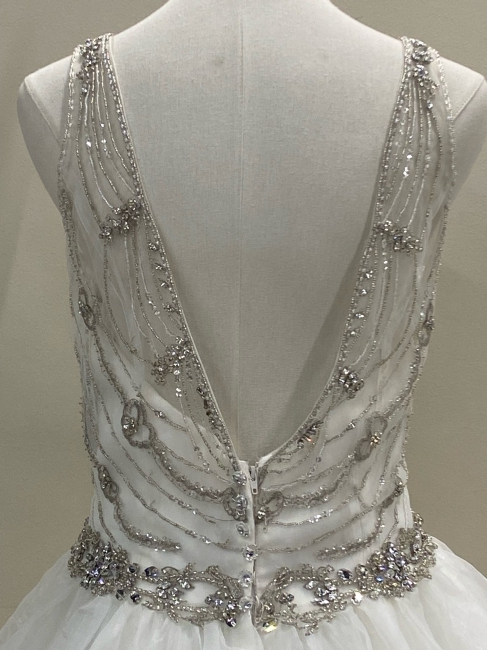 Stunning White and Silver Wedding Dress - Picture 6 of 7